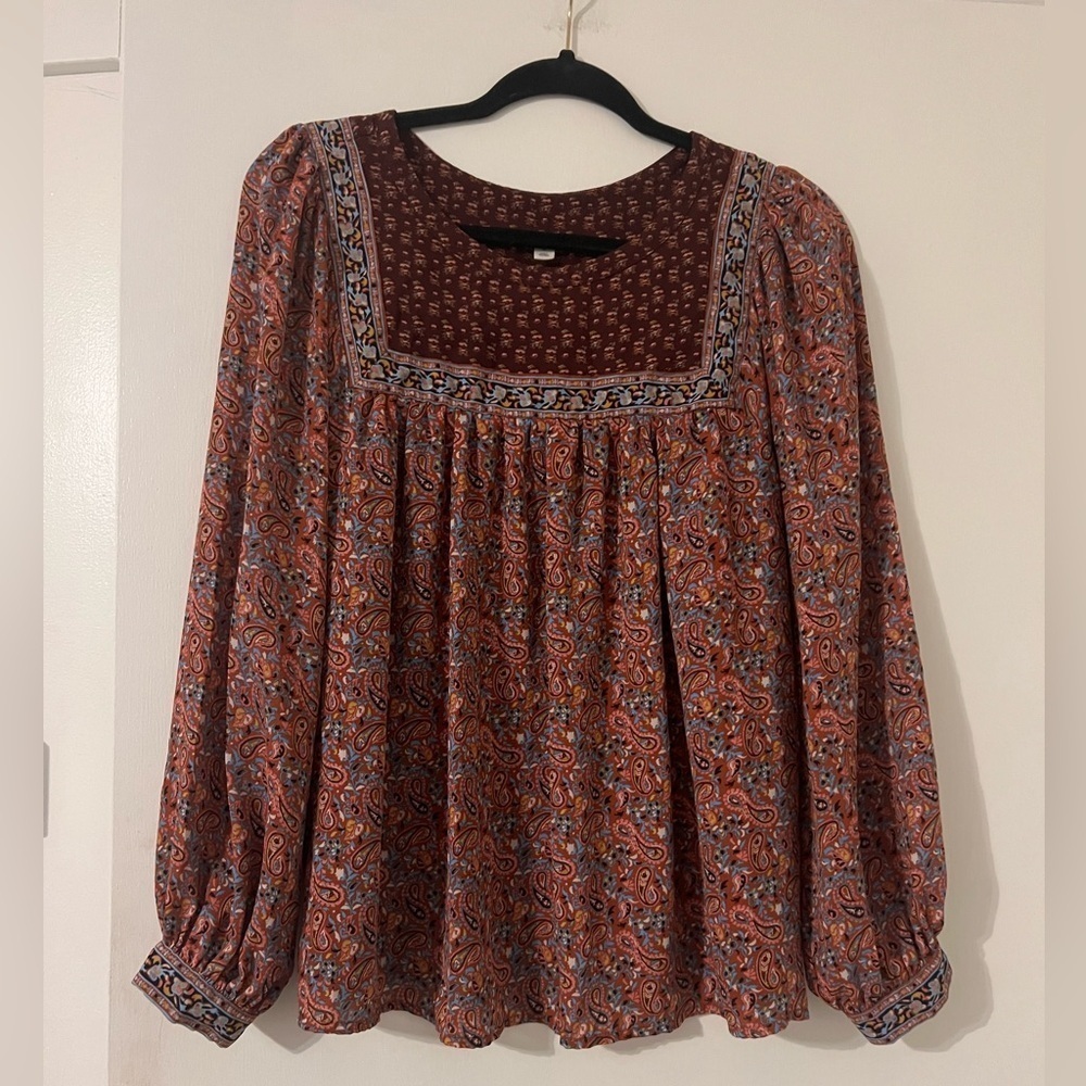 Gap size M flowy boho blouse (F102)